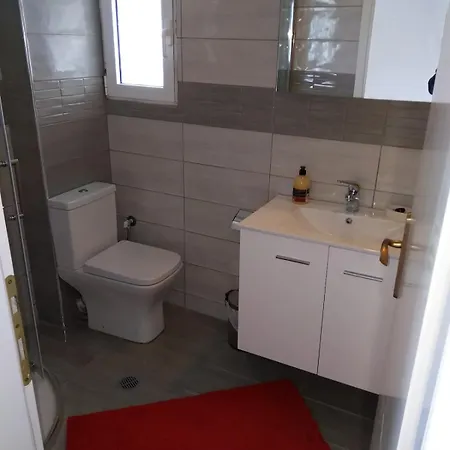 Flegra Seaside Lägenhet *